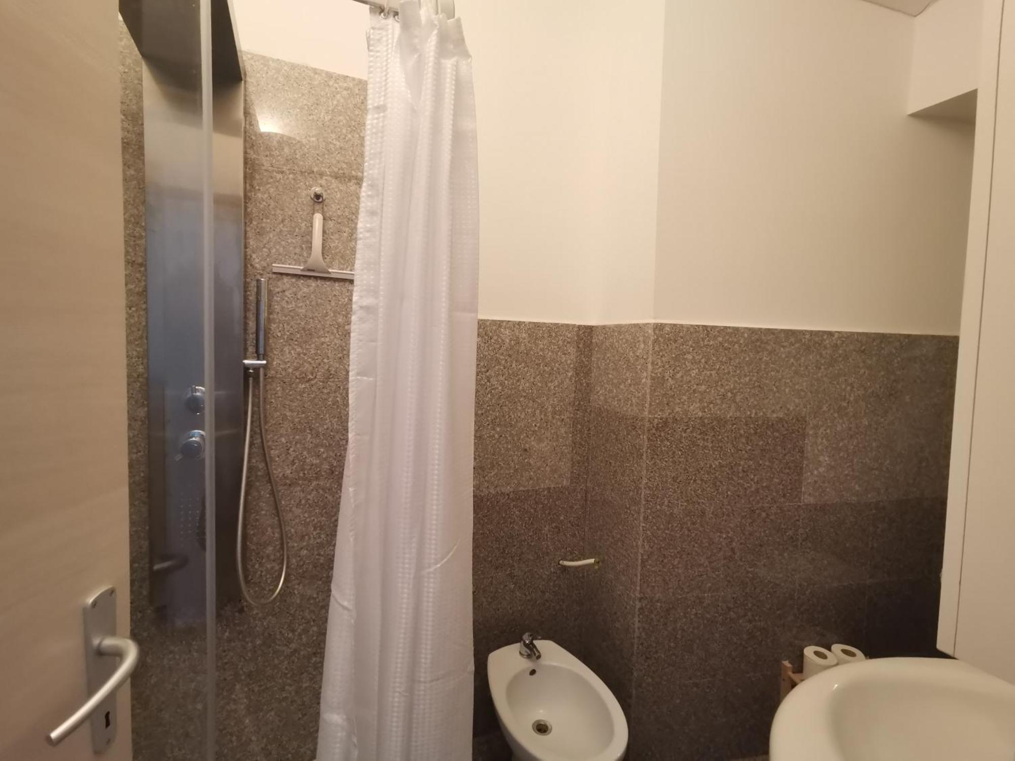 Da Lella City Centre Apartment Trieste Phòng bức ảnh